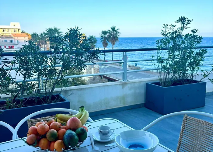 De Standing Miomo Apartment