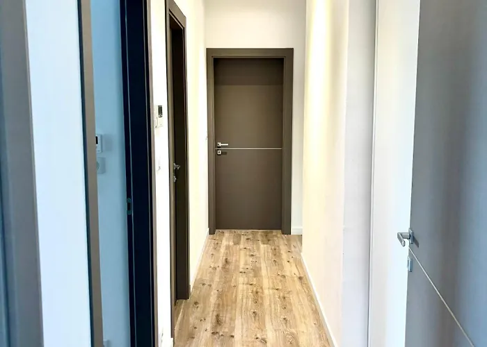 De Standing Miomo Apartment *